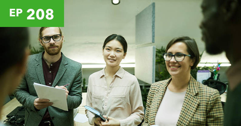 Engaging Leader image